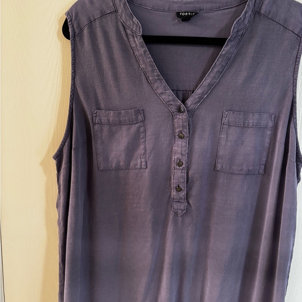Torrid Women's Lavender Button-Front Tank Top